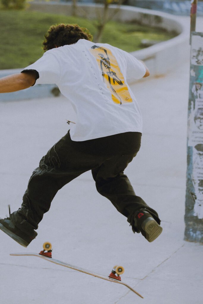 Playera streetwear urbana blanca URBONE - Huesos vivos